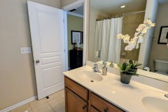 PXL_20250830_1712075092